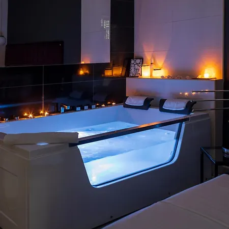 Nar Royalton Deluxe #40 Free Parking Apartment *