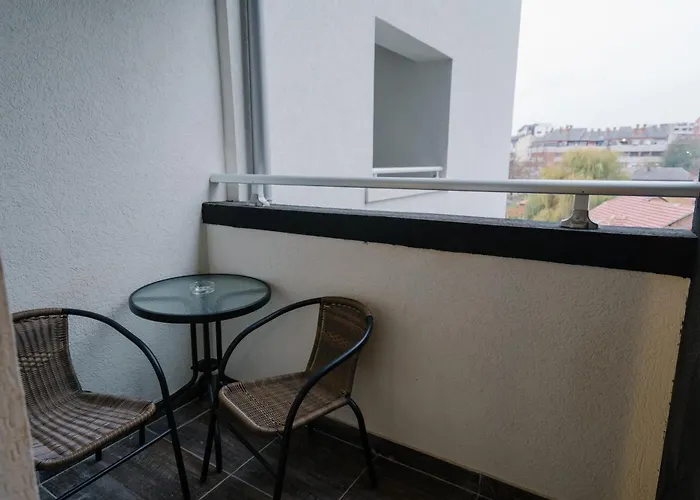 Apartamento Nar Royalton Deluxe #40 Free Parking *